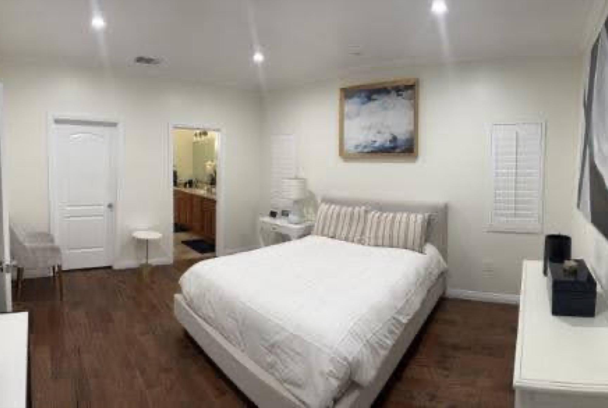 3 Bed / 3 Bath Home — photo 3
