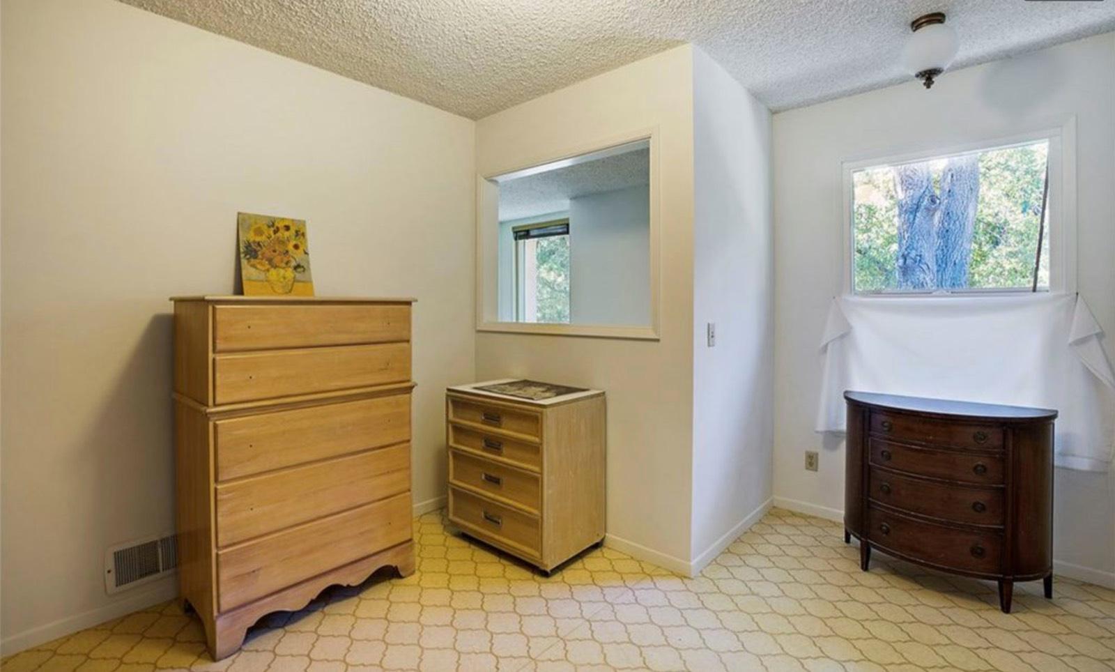 70's Retro House — photo 10