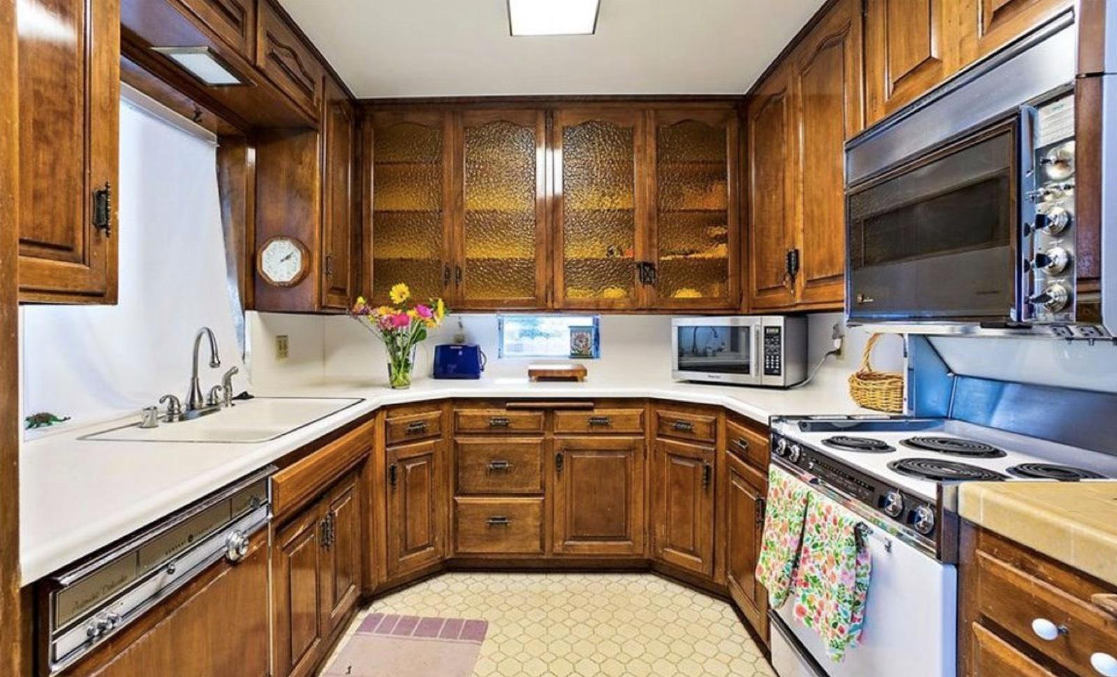 70's Retro House — photo 3