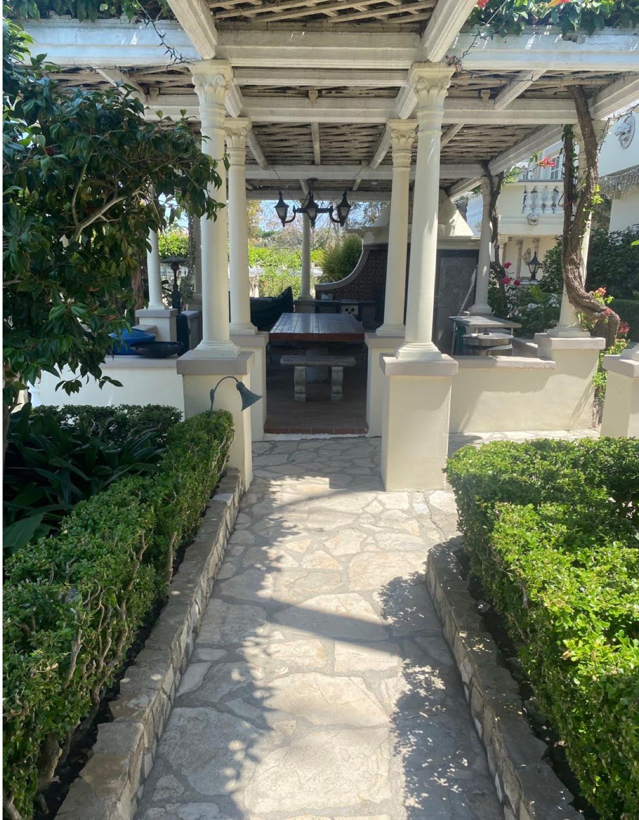 A's European Seaside Estate — photo 5