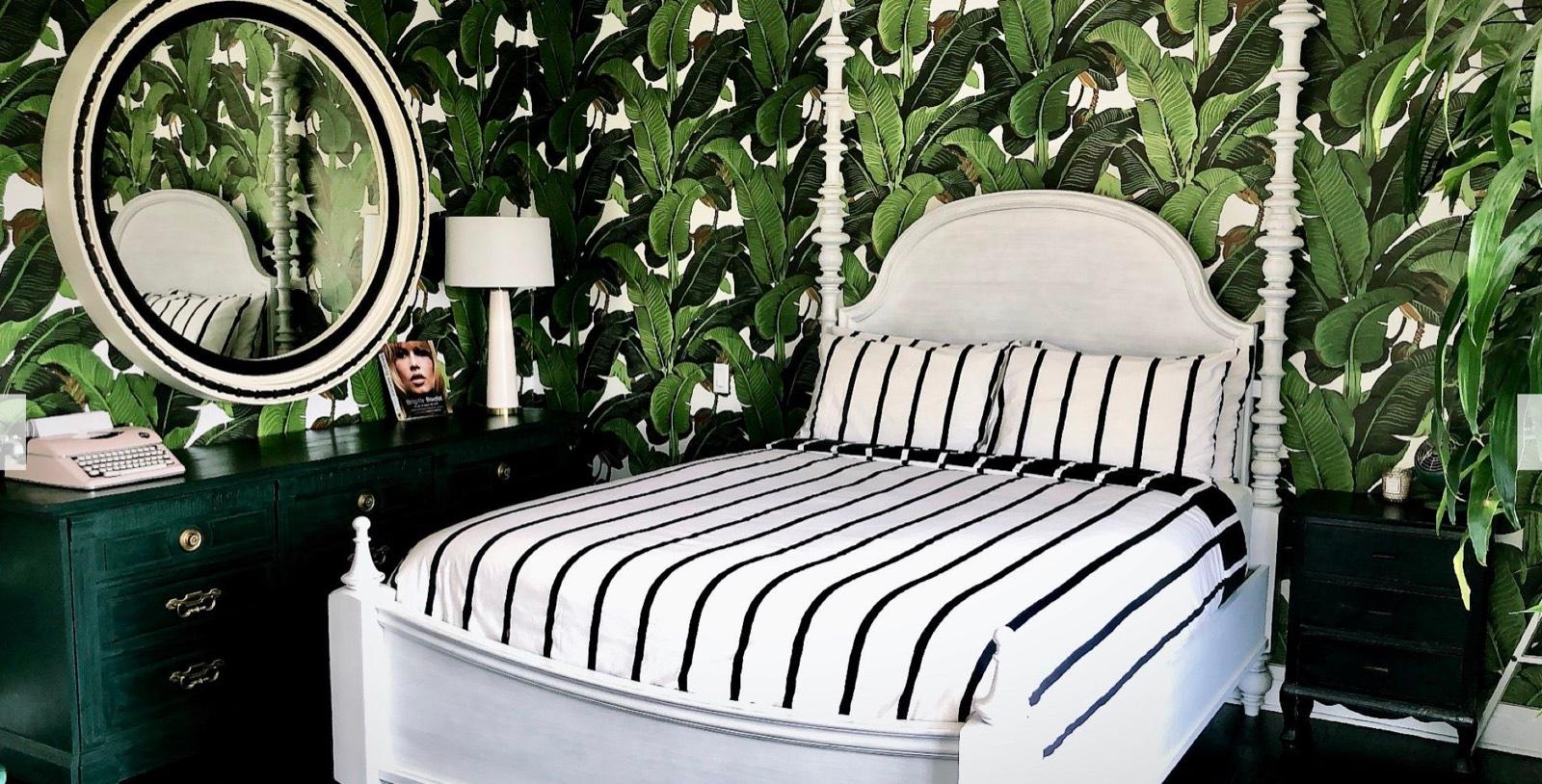 A's Glam Wallpaper Home — photo 12