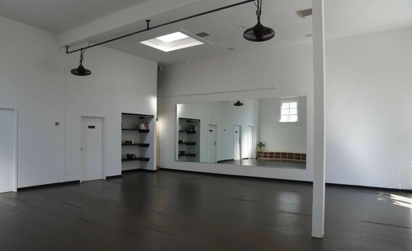 A's Light Yoga Studio 11200 — photo 4