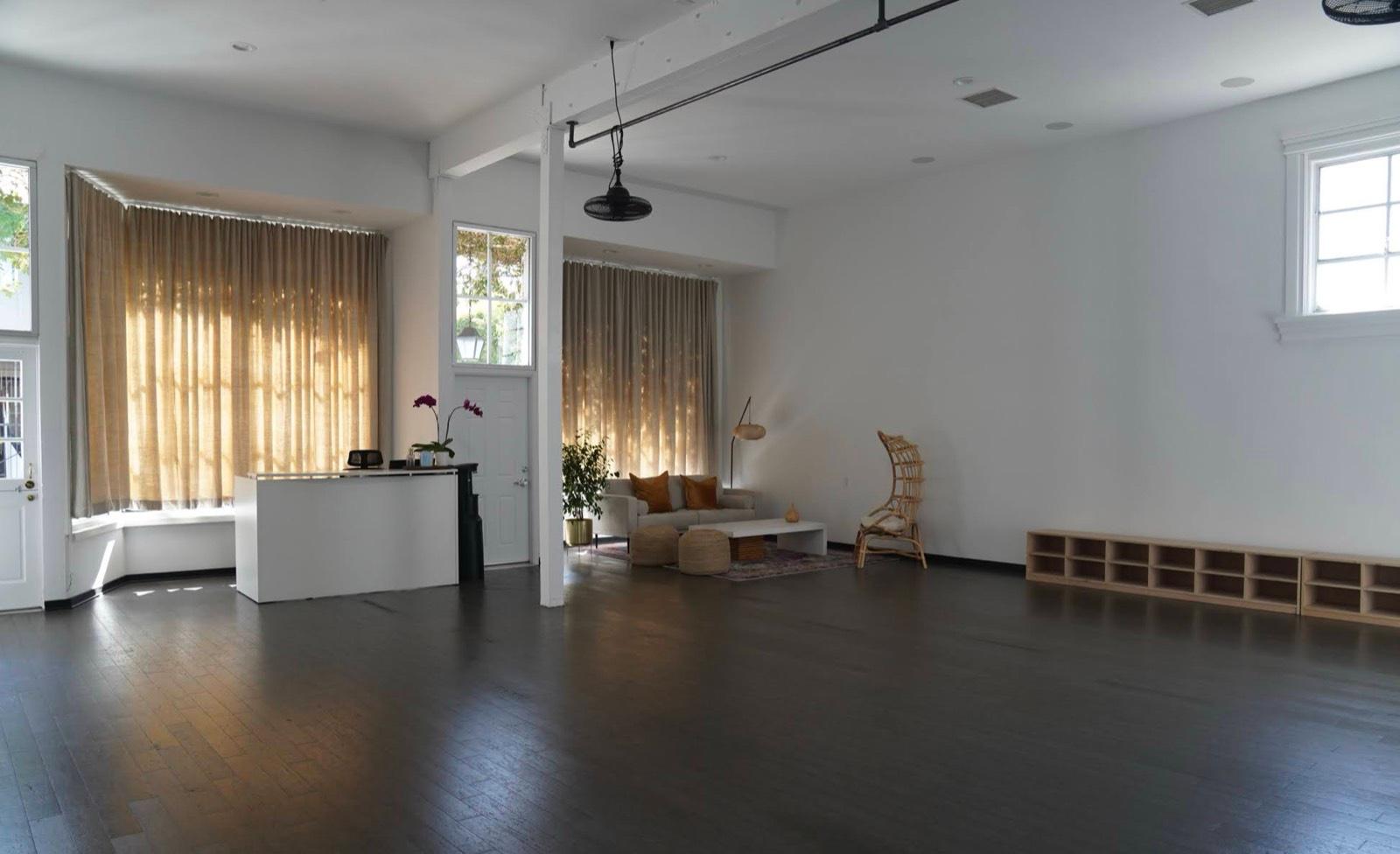 A's Light Yoga Studio 11200 — photo 6