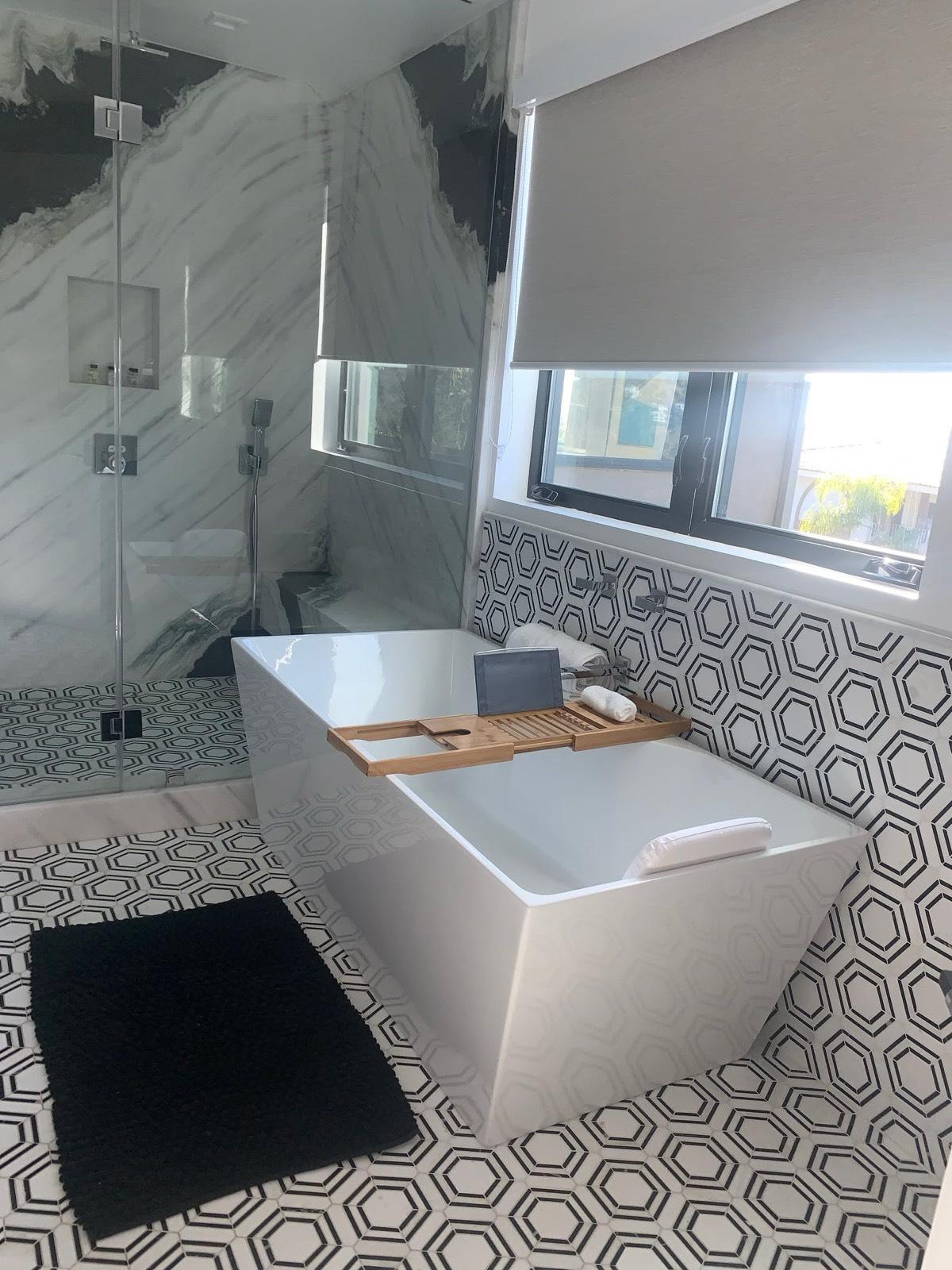A's Modern Dream Home — photo 4