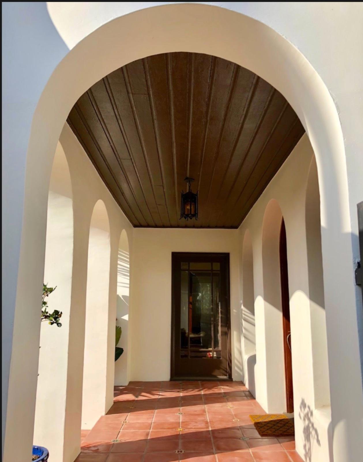 A's Spanish Villa — photo 3
