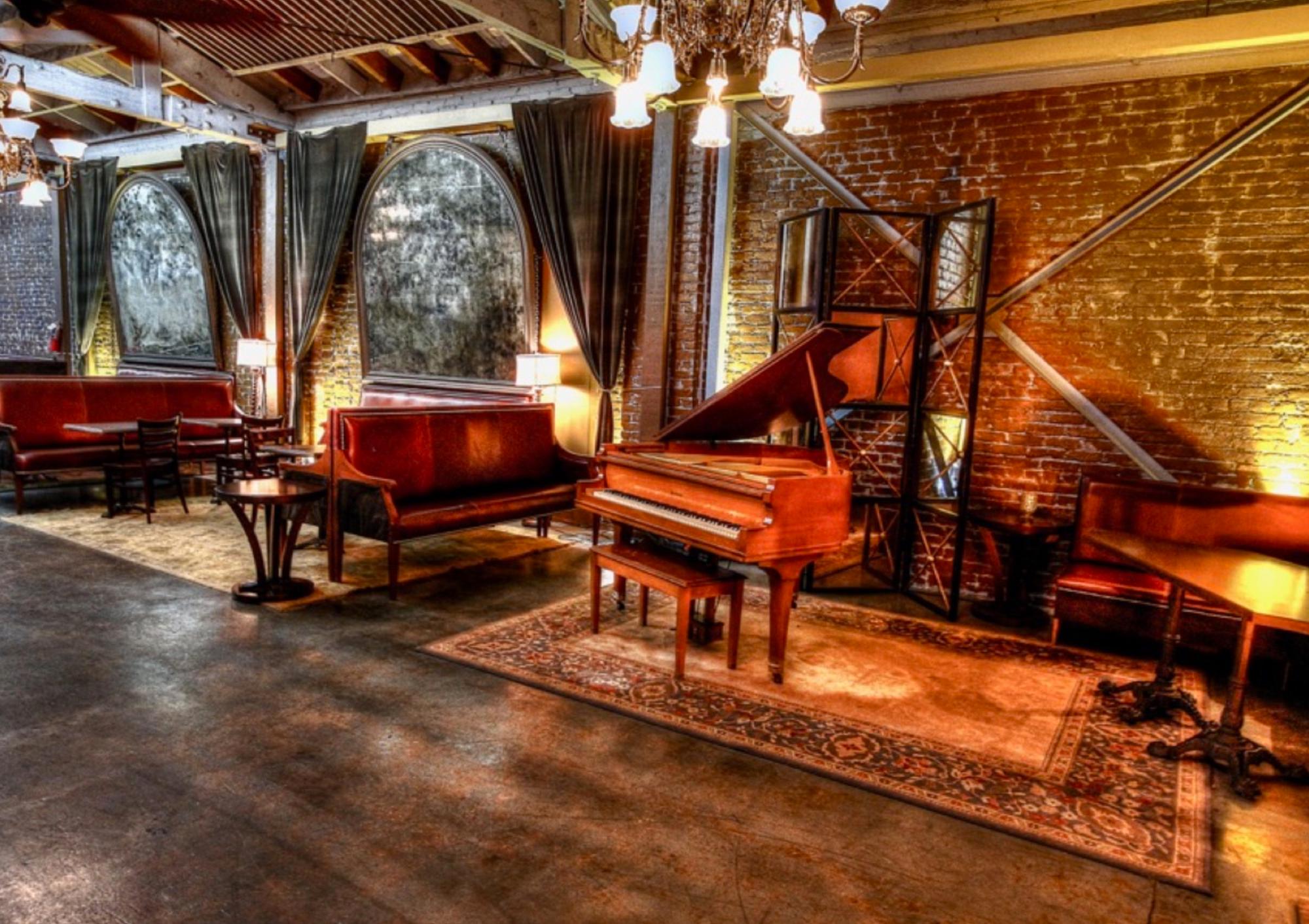Ali's Studio