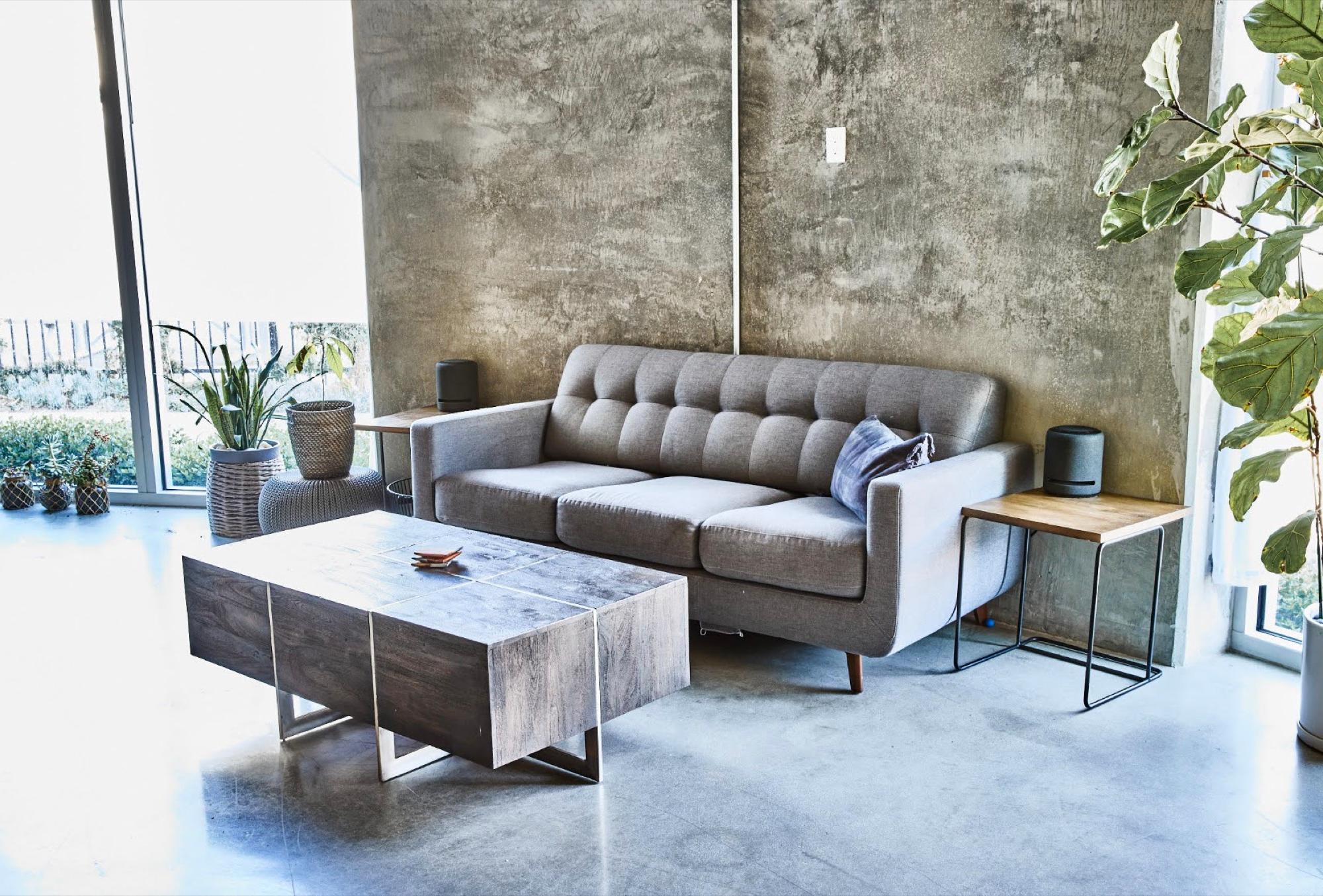 AM's Artsy Apartment Loft — photo 11