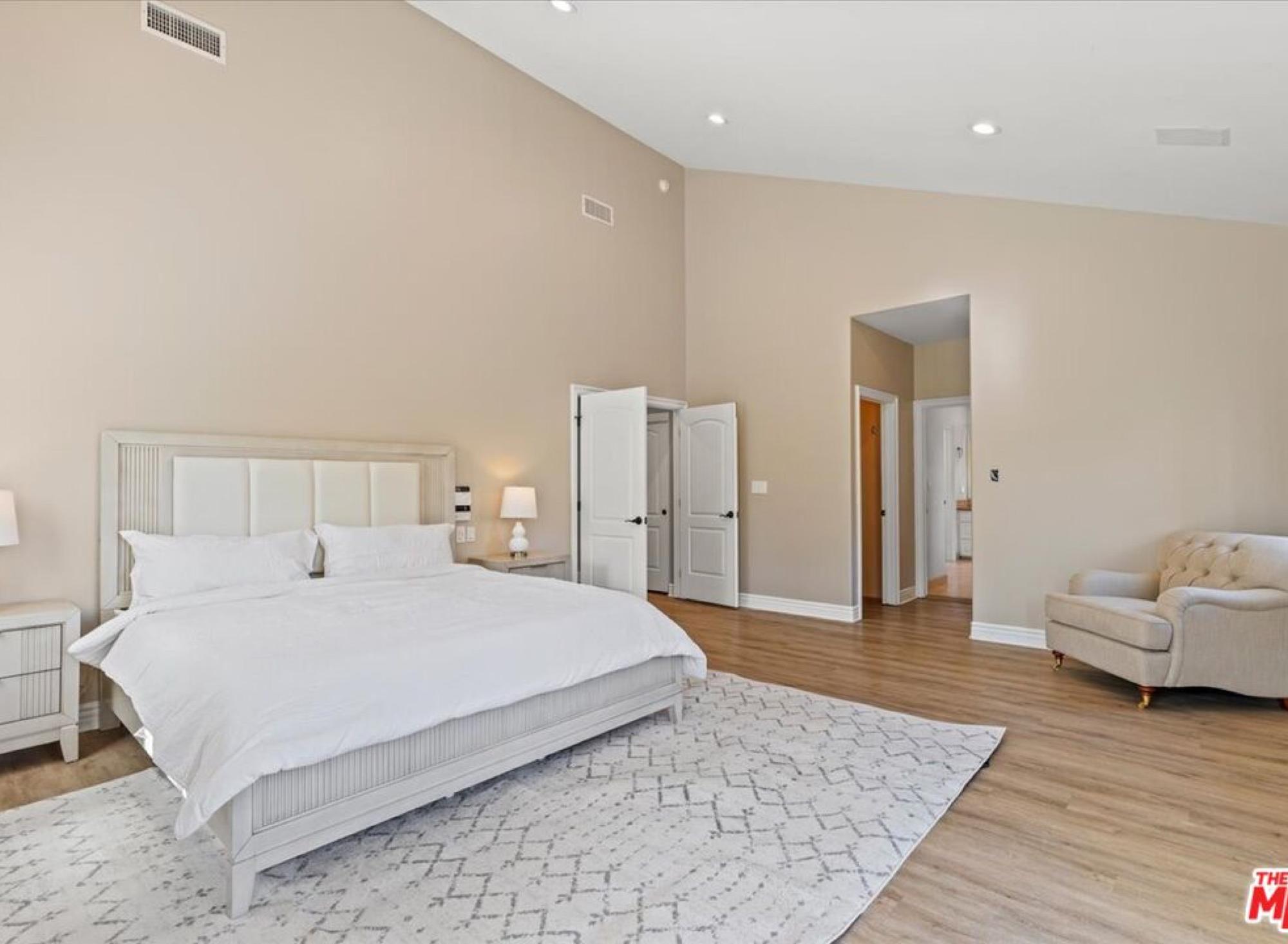 AMIGO HOME — photo 12