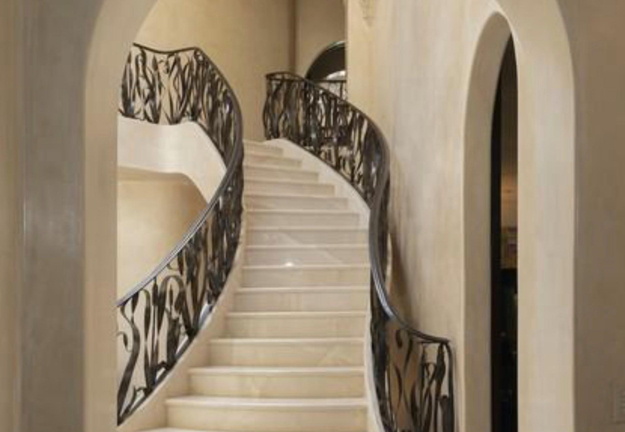 AR's Stunning Med Home — photo 1