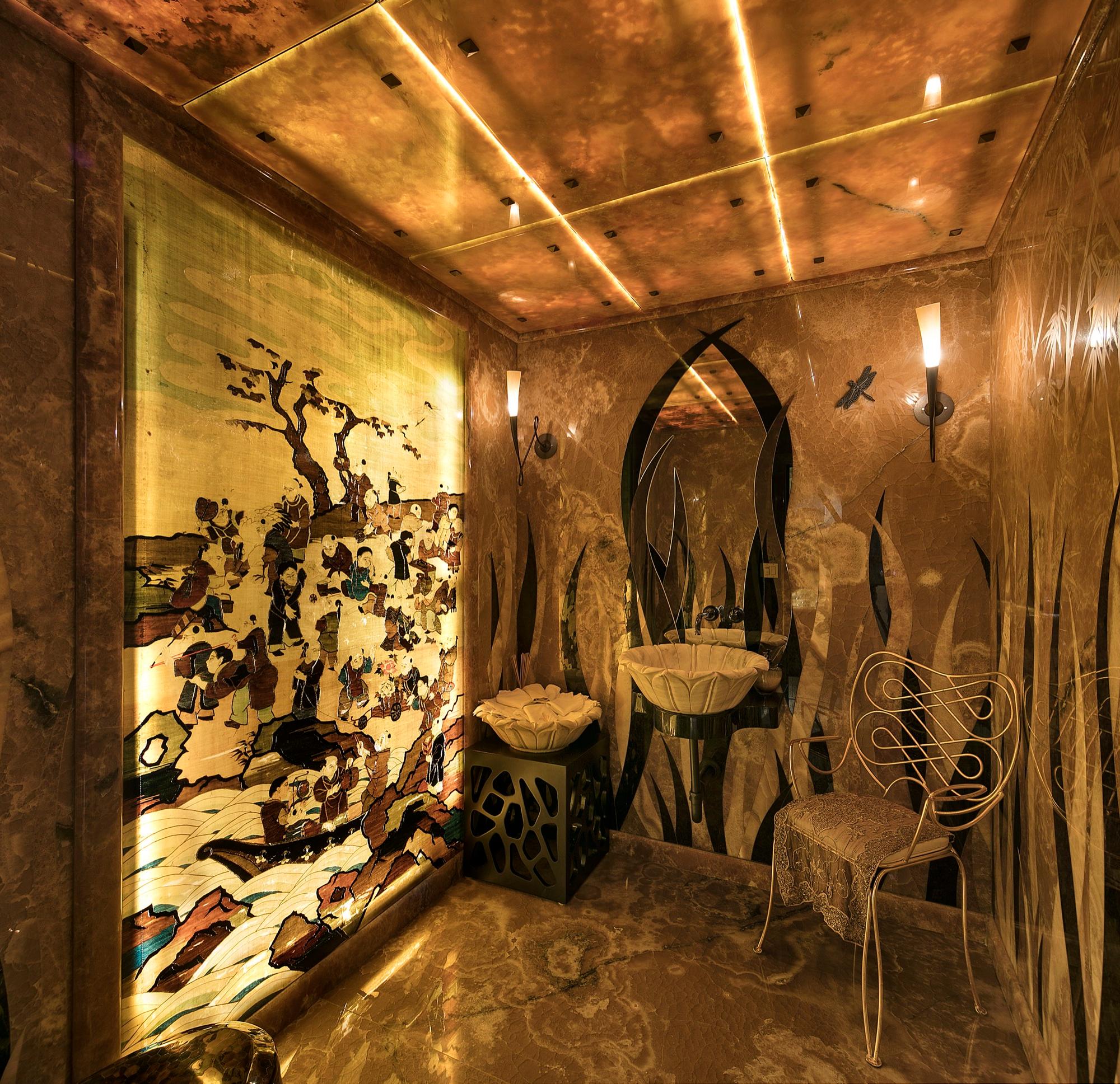 AR's Stunning Med Home — photo 7