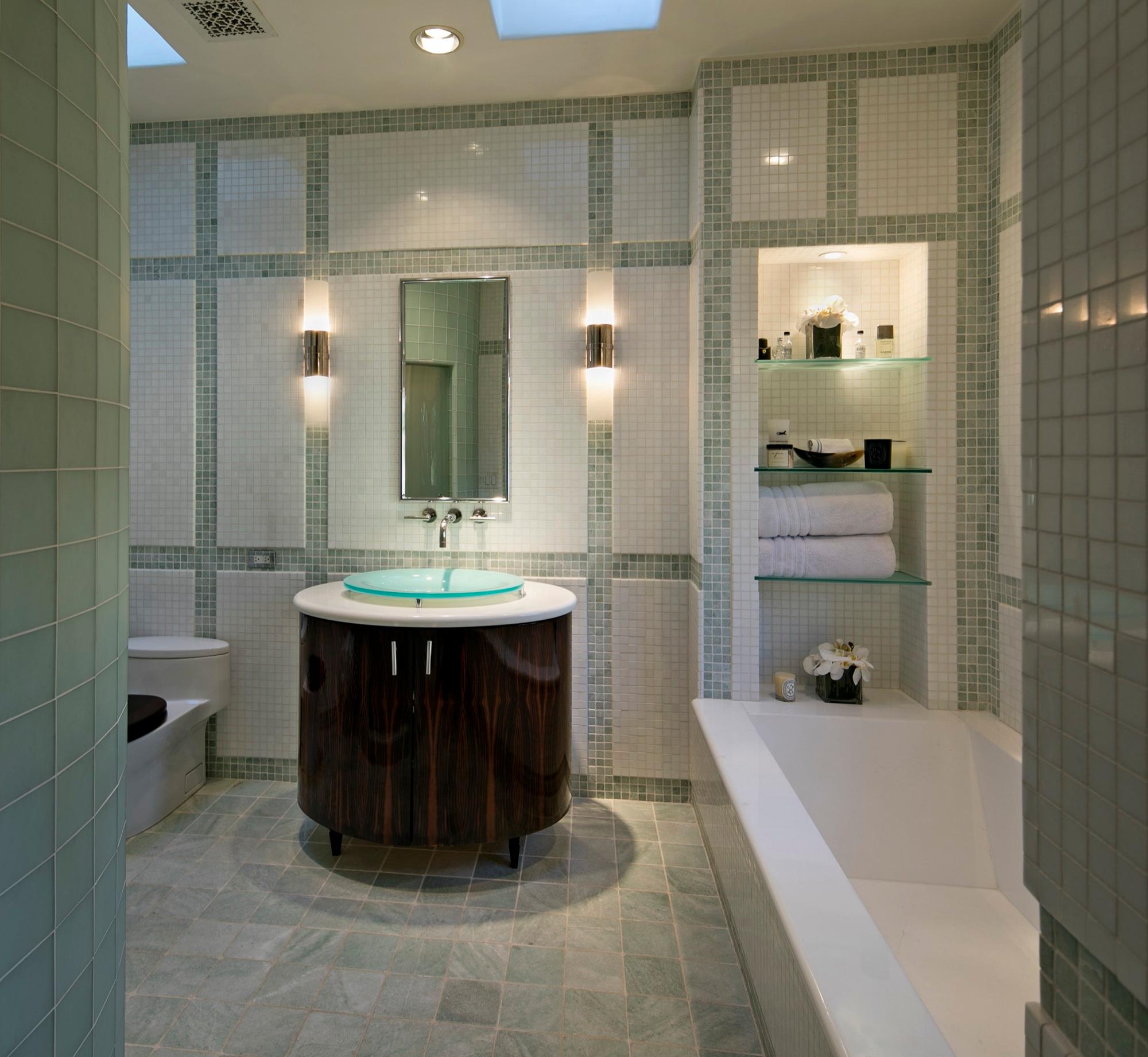 AR's Stunning Med Home — photo 9
