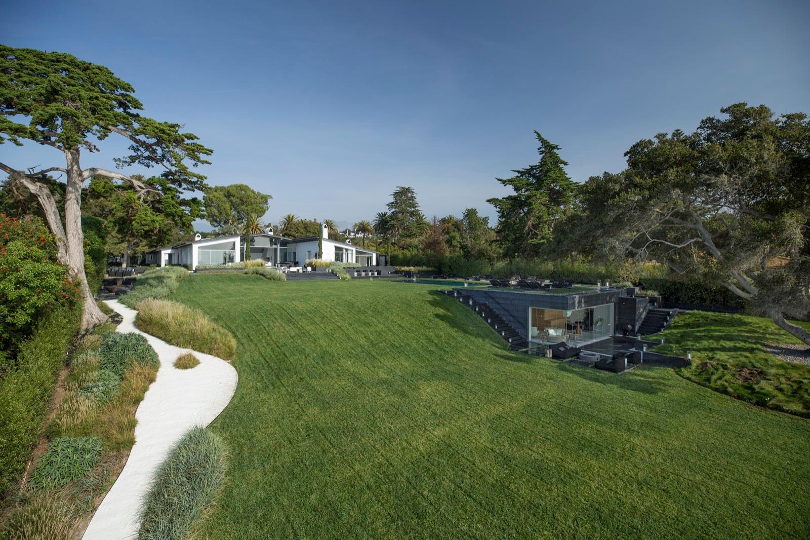 AR's Santa Barbra Stunning Modern View — photo 2