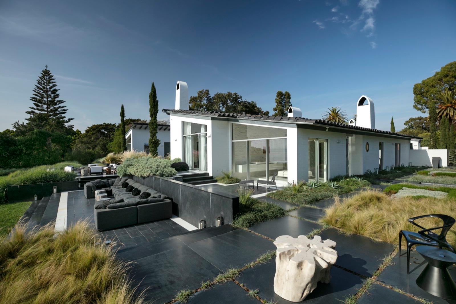 AR's Santa Barbra Stunning Modern View — photo 12