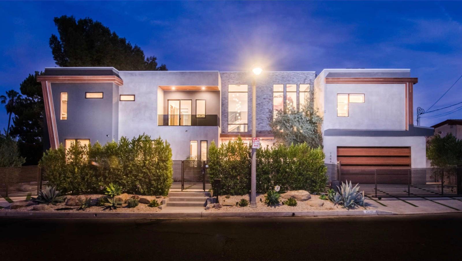 A's Bel Air House — photo 3