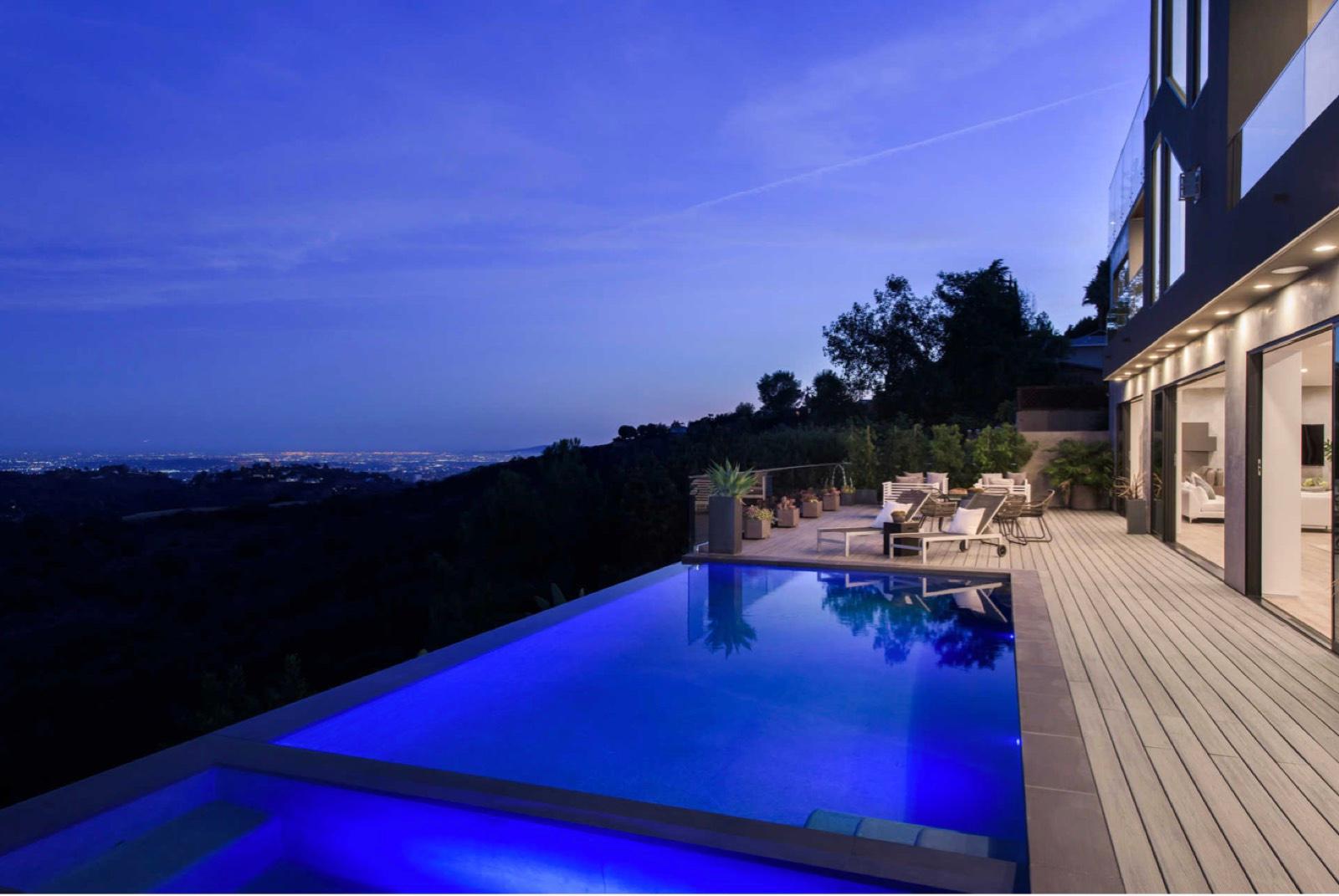 A's Bel Air House — photo 7