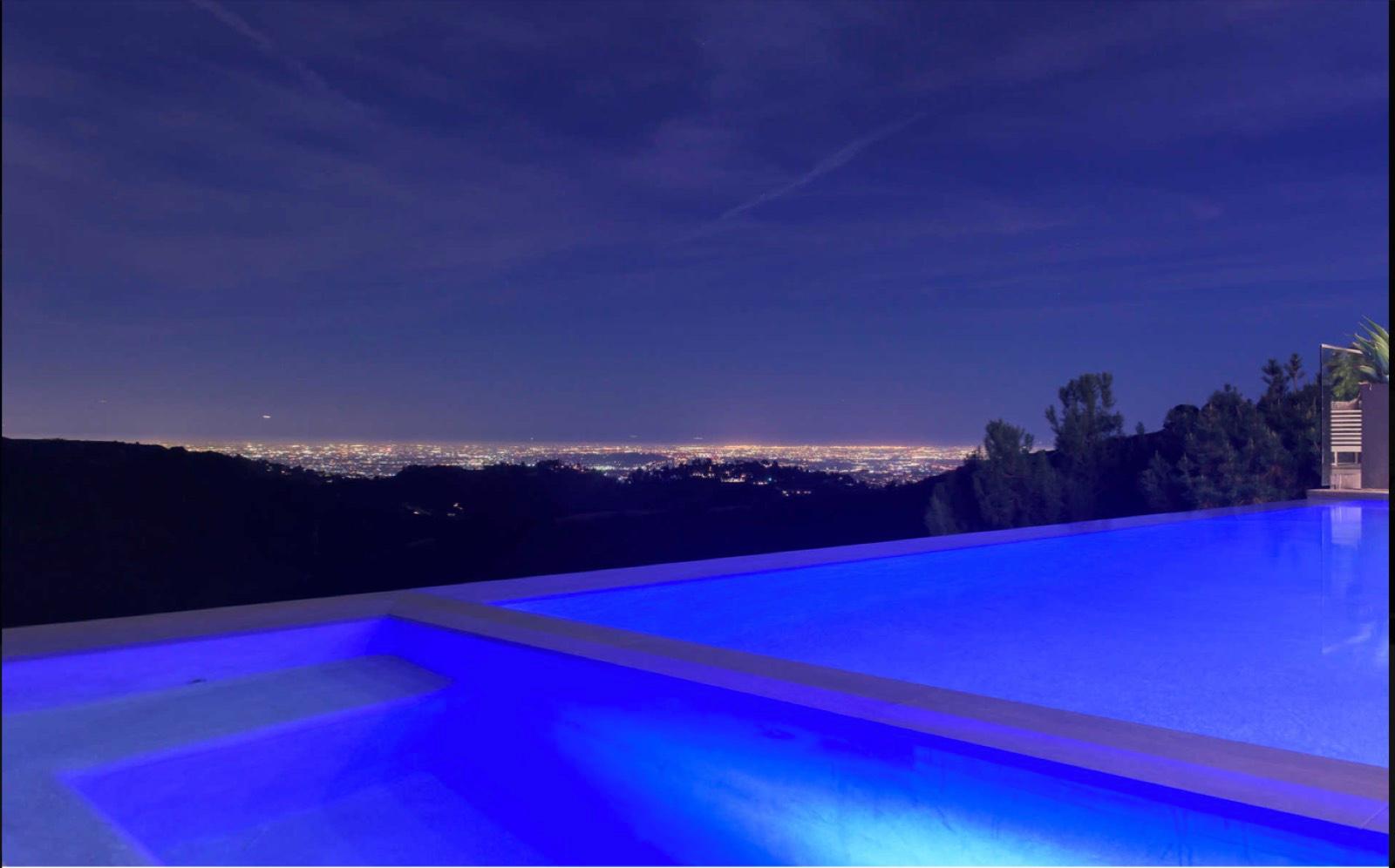 A's Bel Air House — photo 10