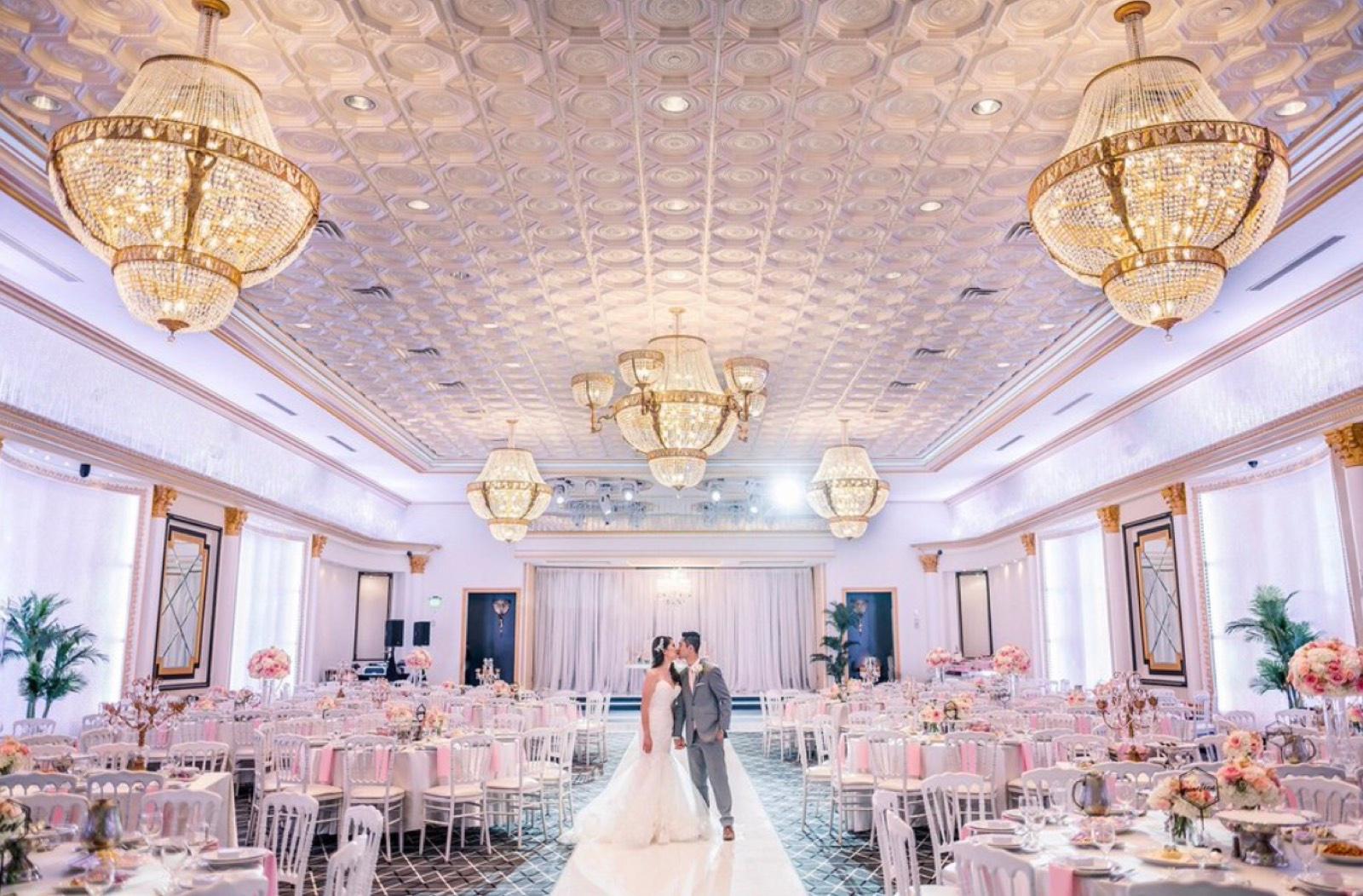 A's Elegant Ballroom — photo 1