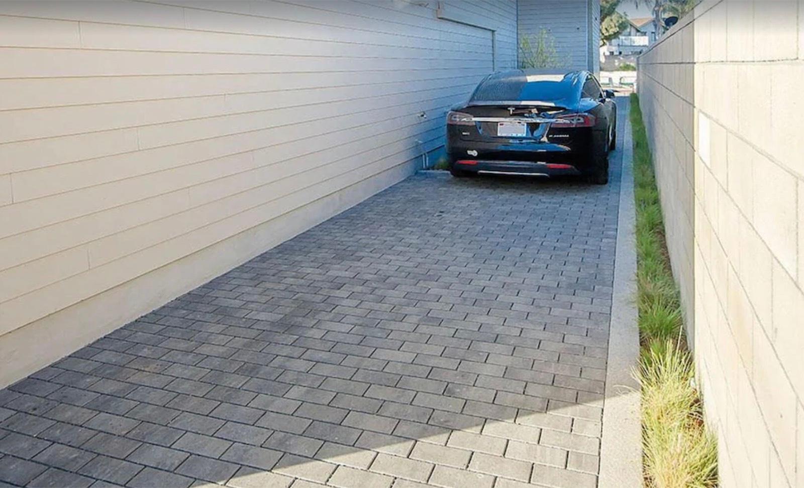 A's Modern Townhouse — photo 6