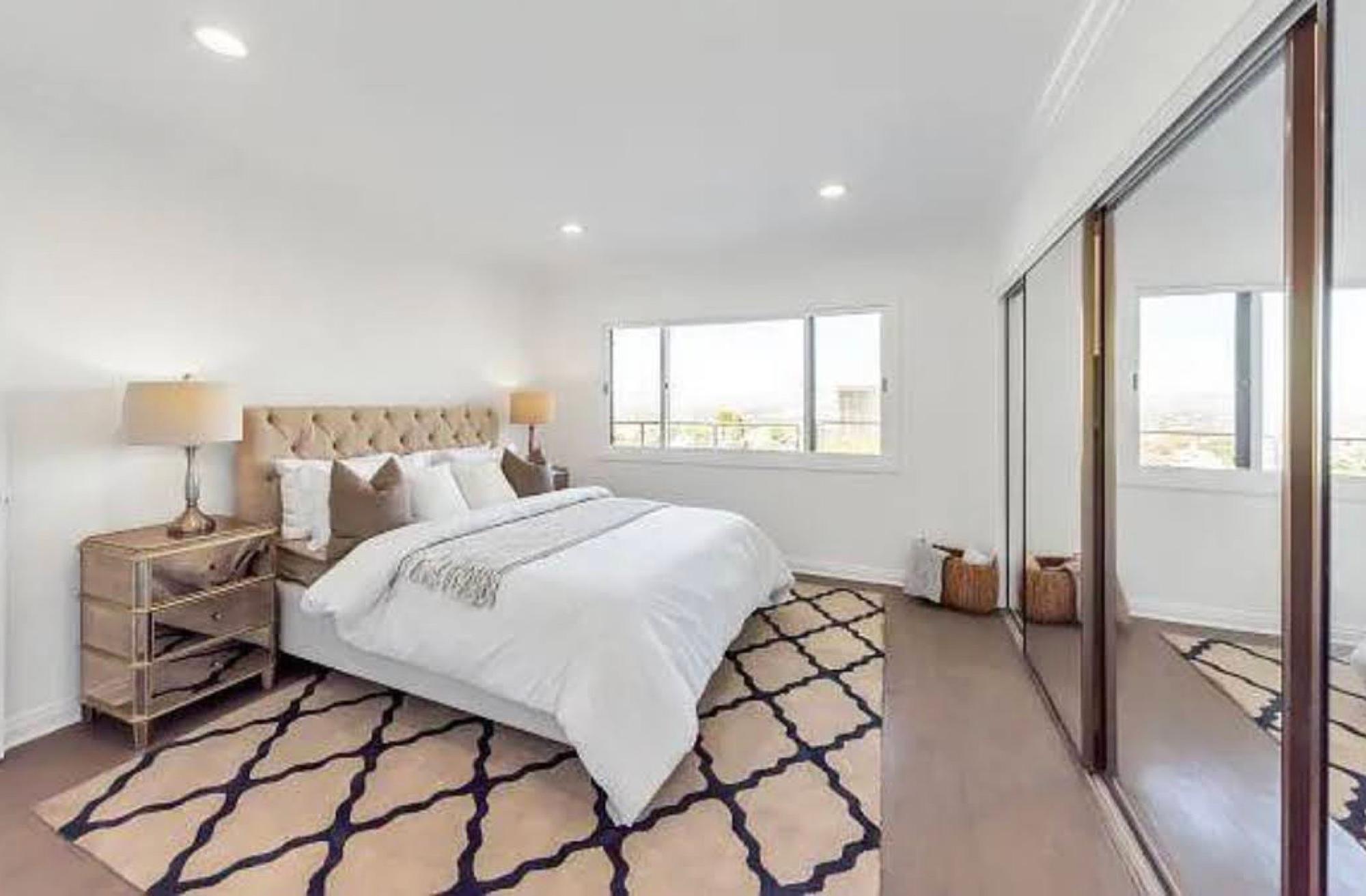 AS S Essential Valley View Home — photo 12
