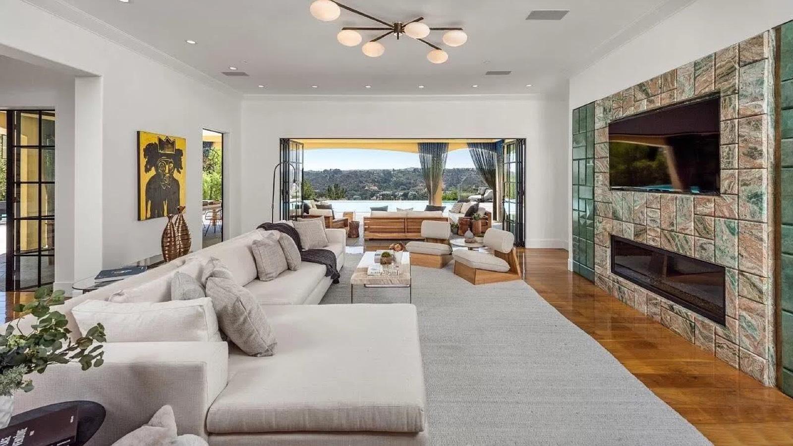 AS S Med Mansion Estate — photo 5