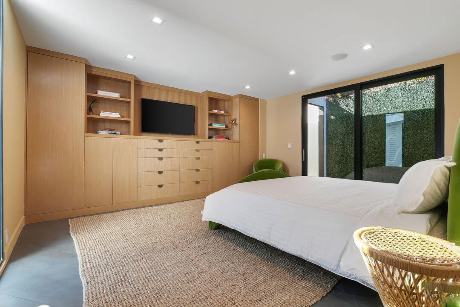 AS's Modern H View — photo 7