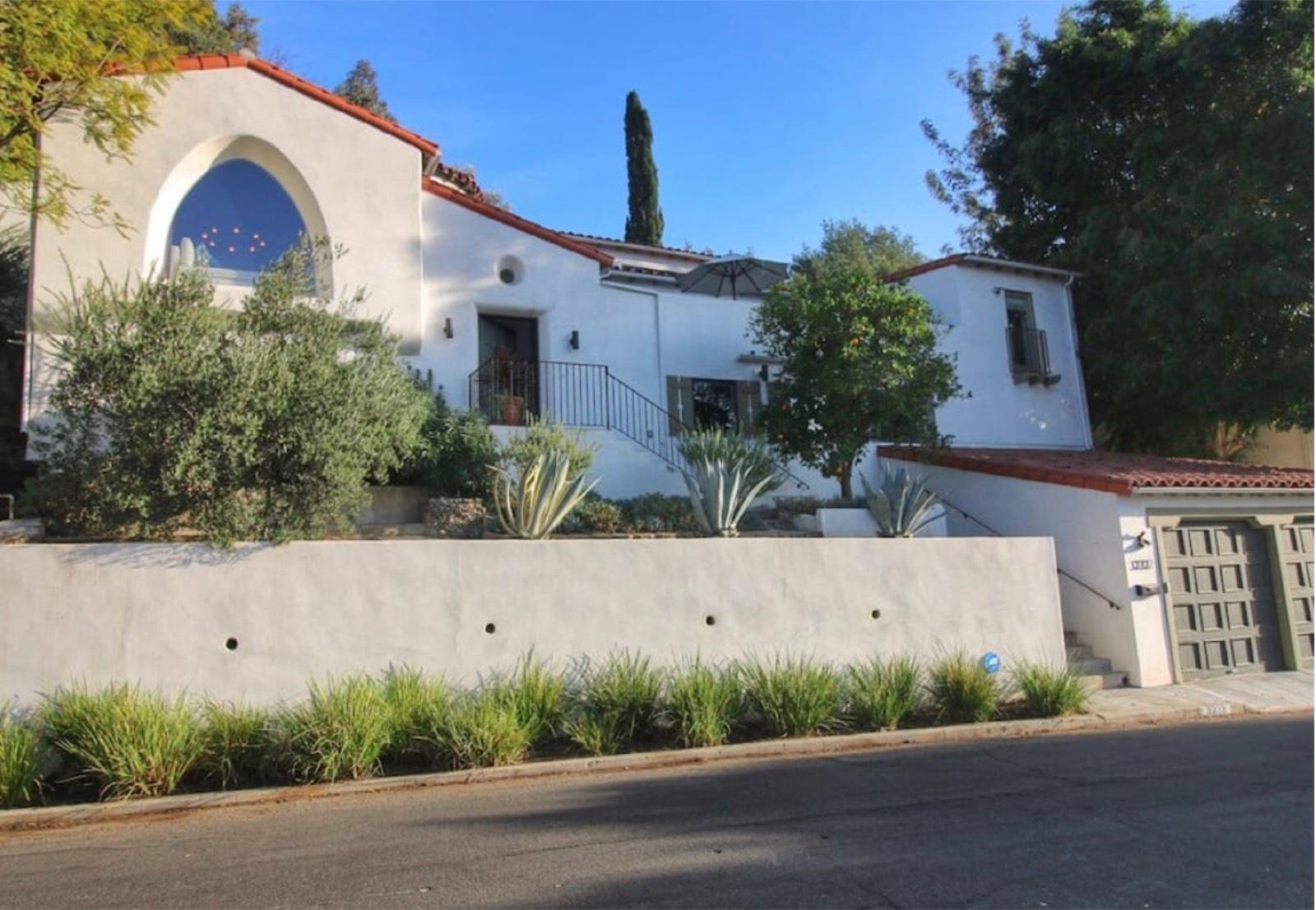 A's Spanish Modern Villa — photo 1