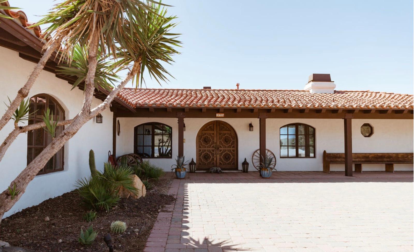 A's Spanish Ranch — photo 1