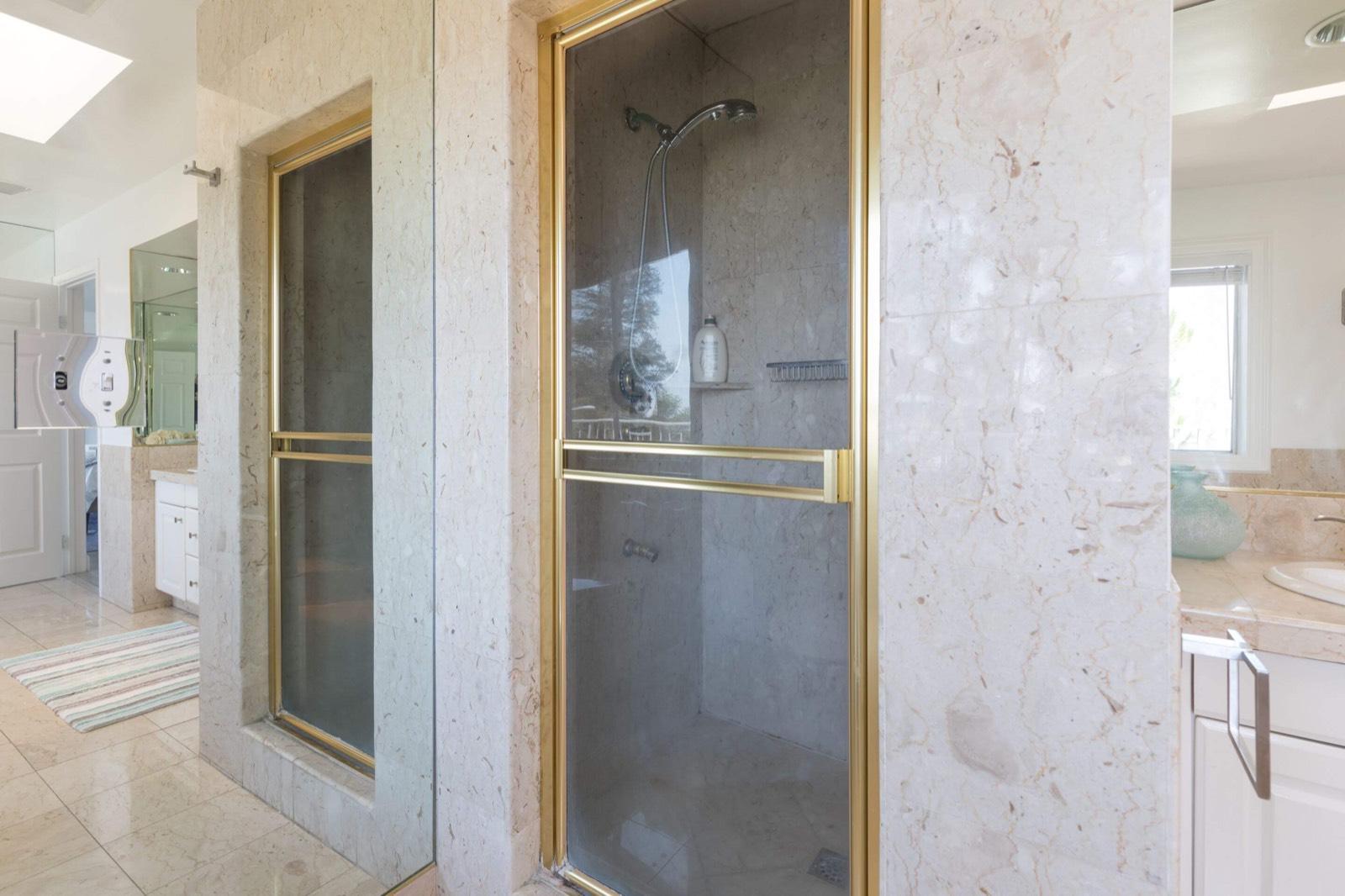 A's Studio City House — photo 10