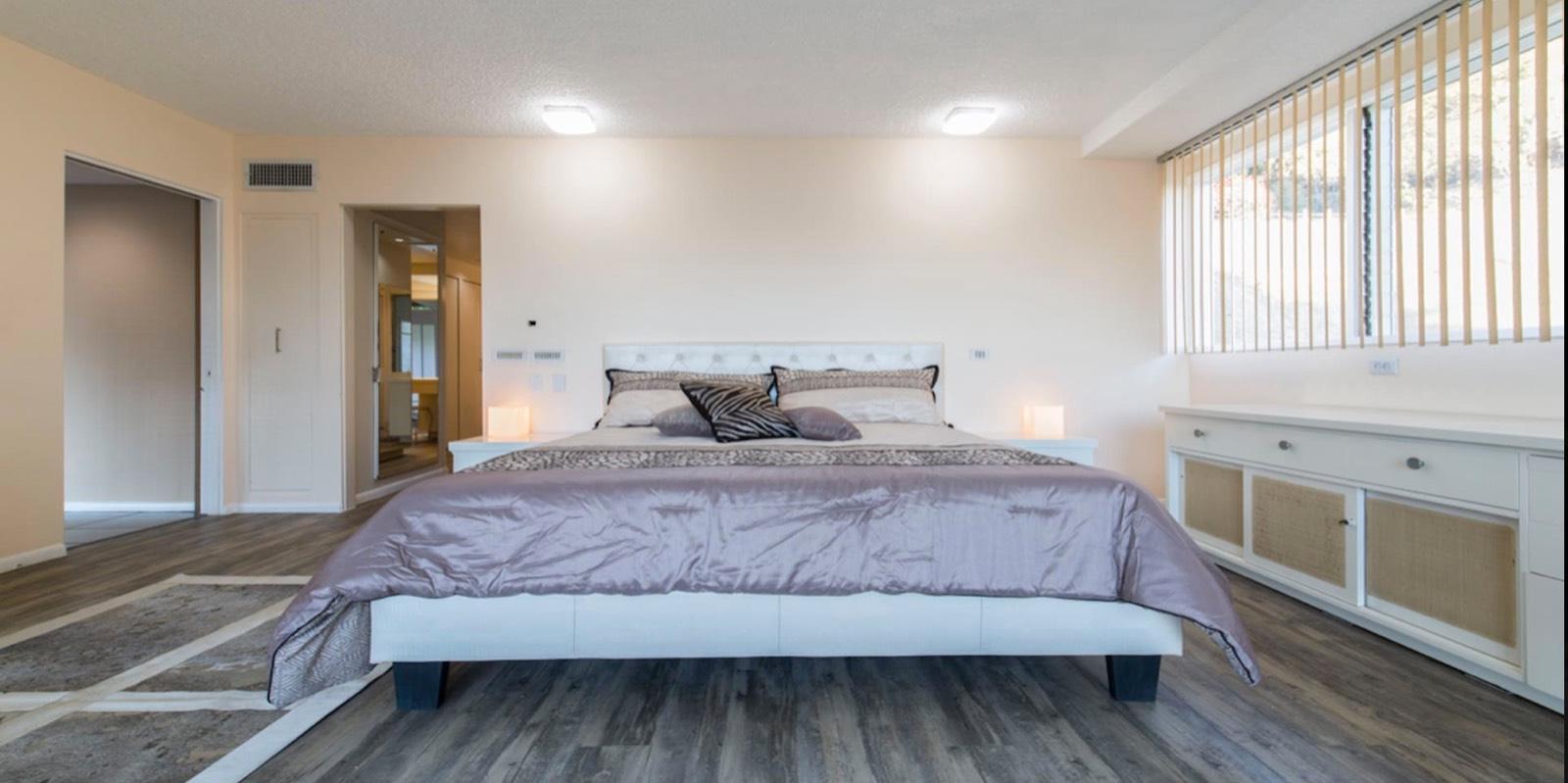A's Timeless Midcentury House — photo 10