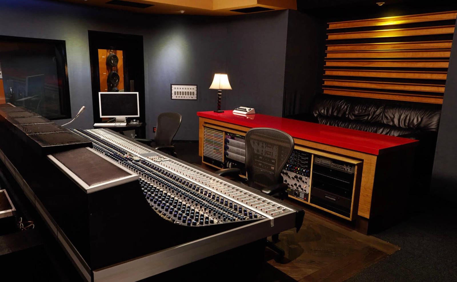 A's Vibey Recording Studio A — photo 2