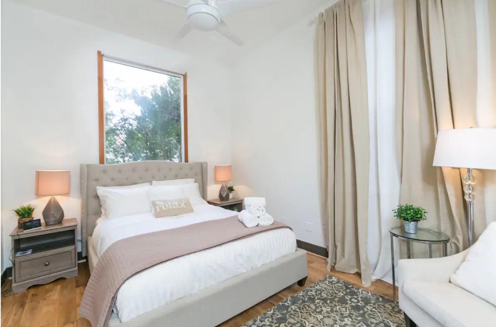 A's West LA Bungalow — photo 12