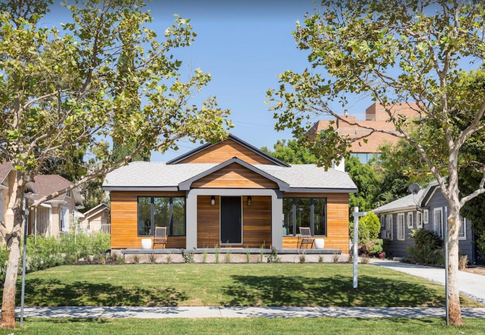 AS's Modern Bungalow — photo 9