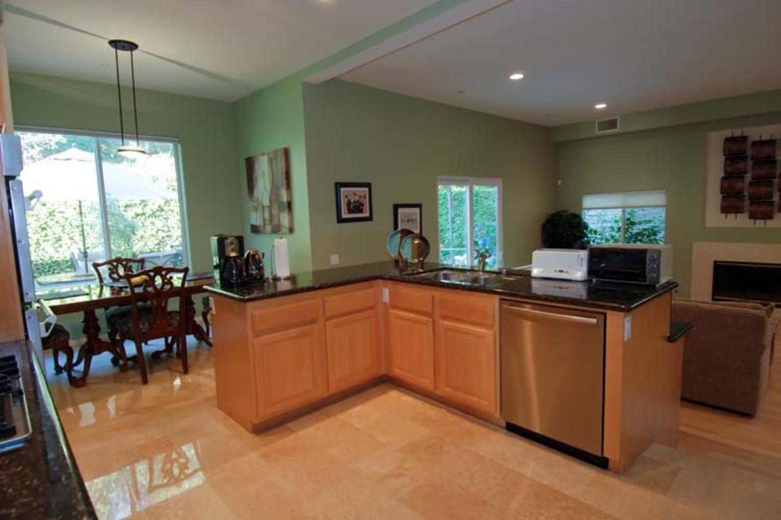 Astral Dr House — photo 10