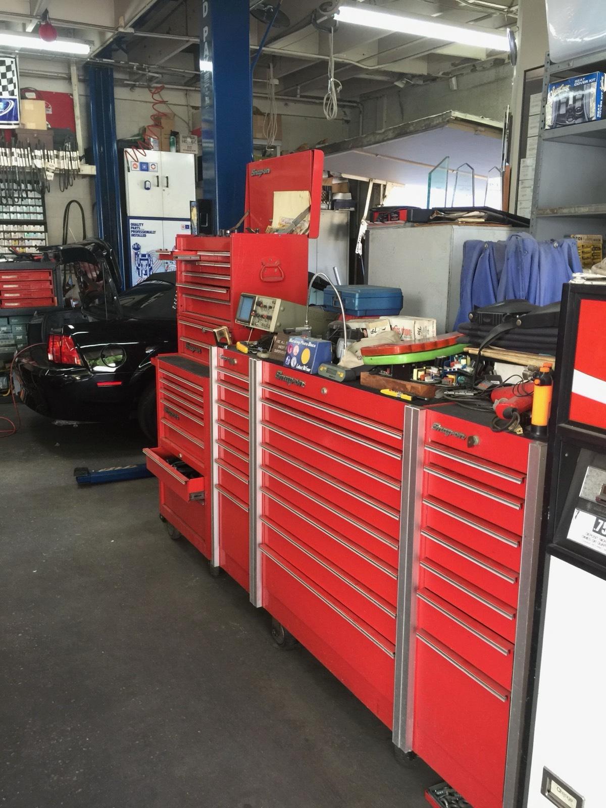 Auto Repair Shop — photo 4