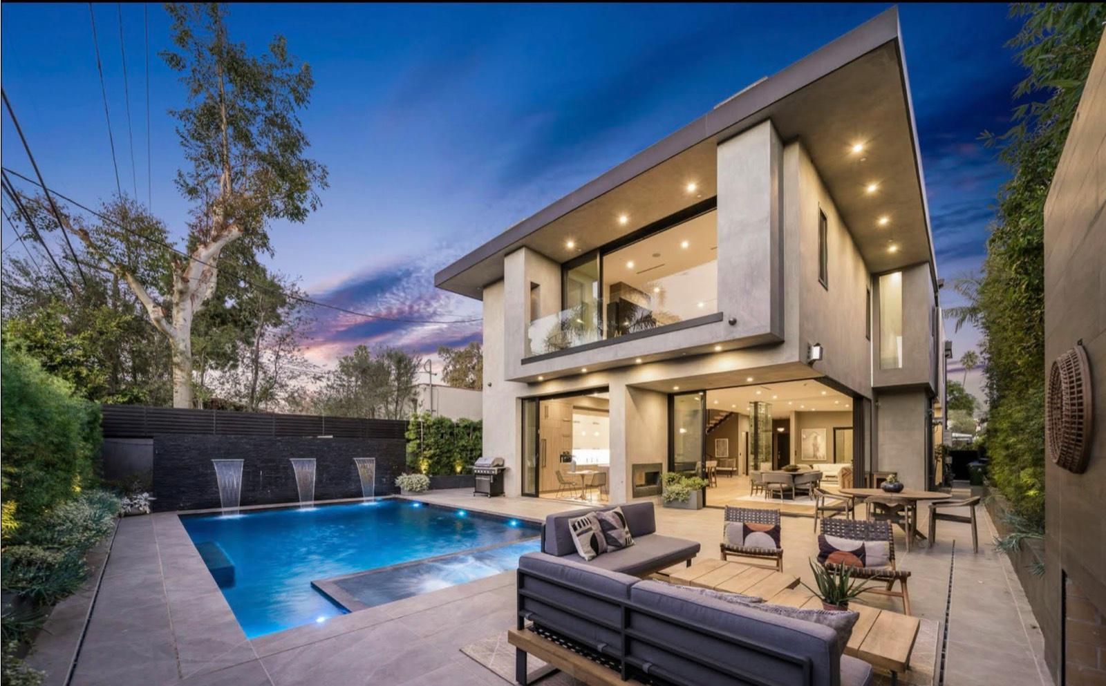 AW's Modern Lux — photo 1