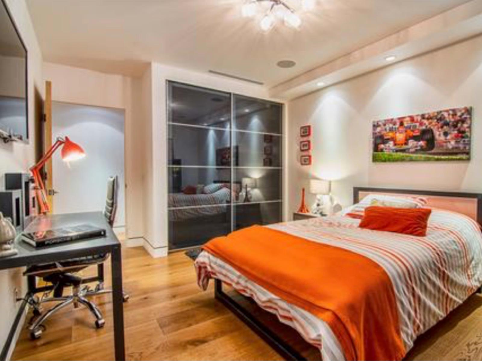 Aya Los Feliz Property — photo 11