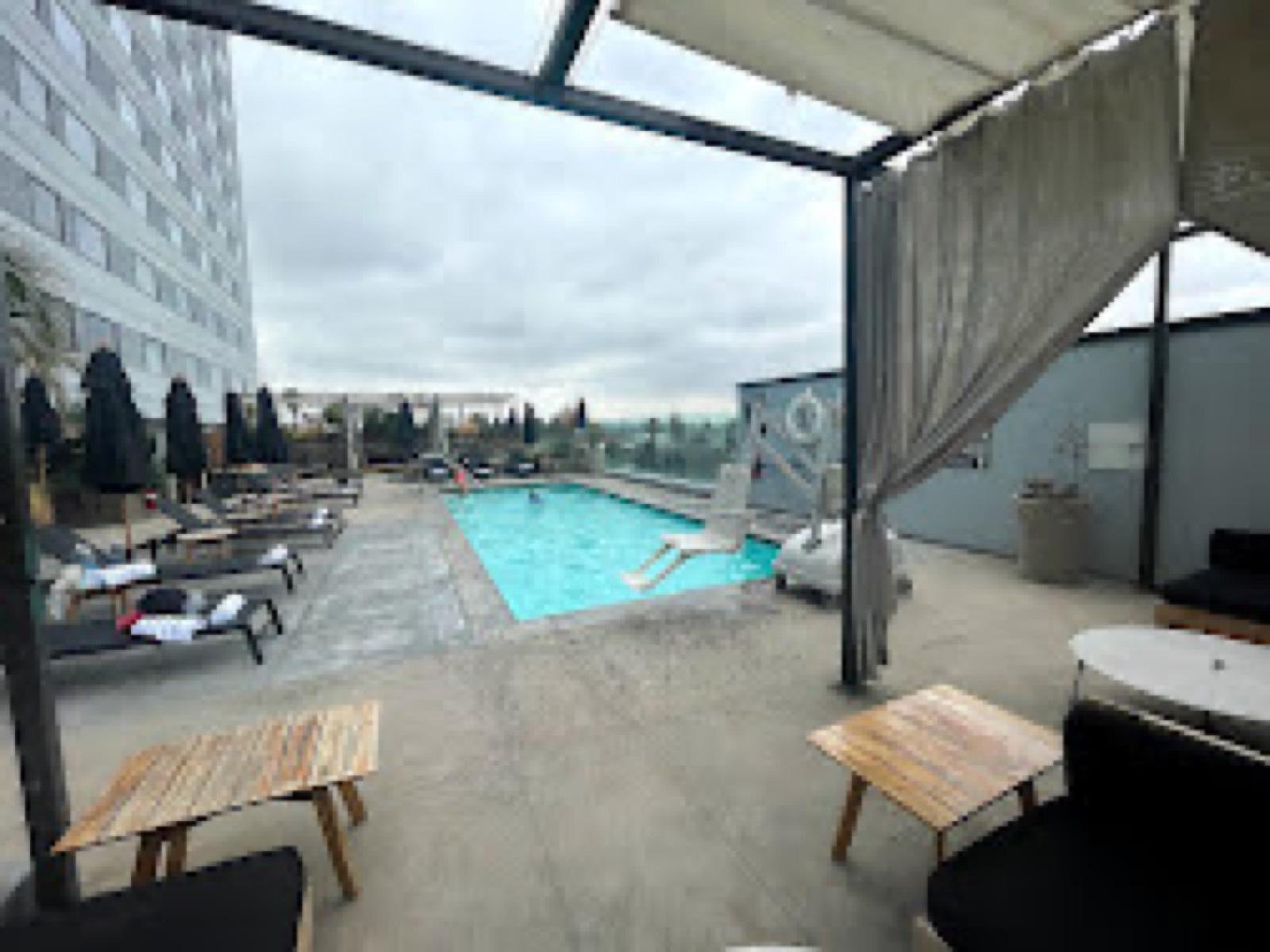 B's Modern Classic Hotel — photo 4