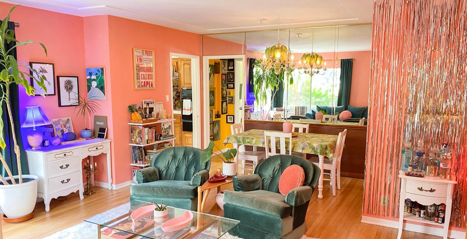 B's Orange garden home — photo 2
