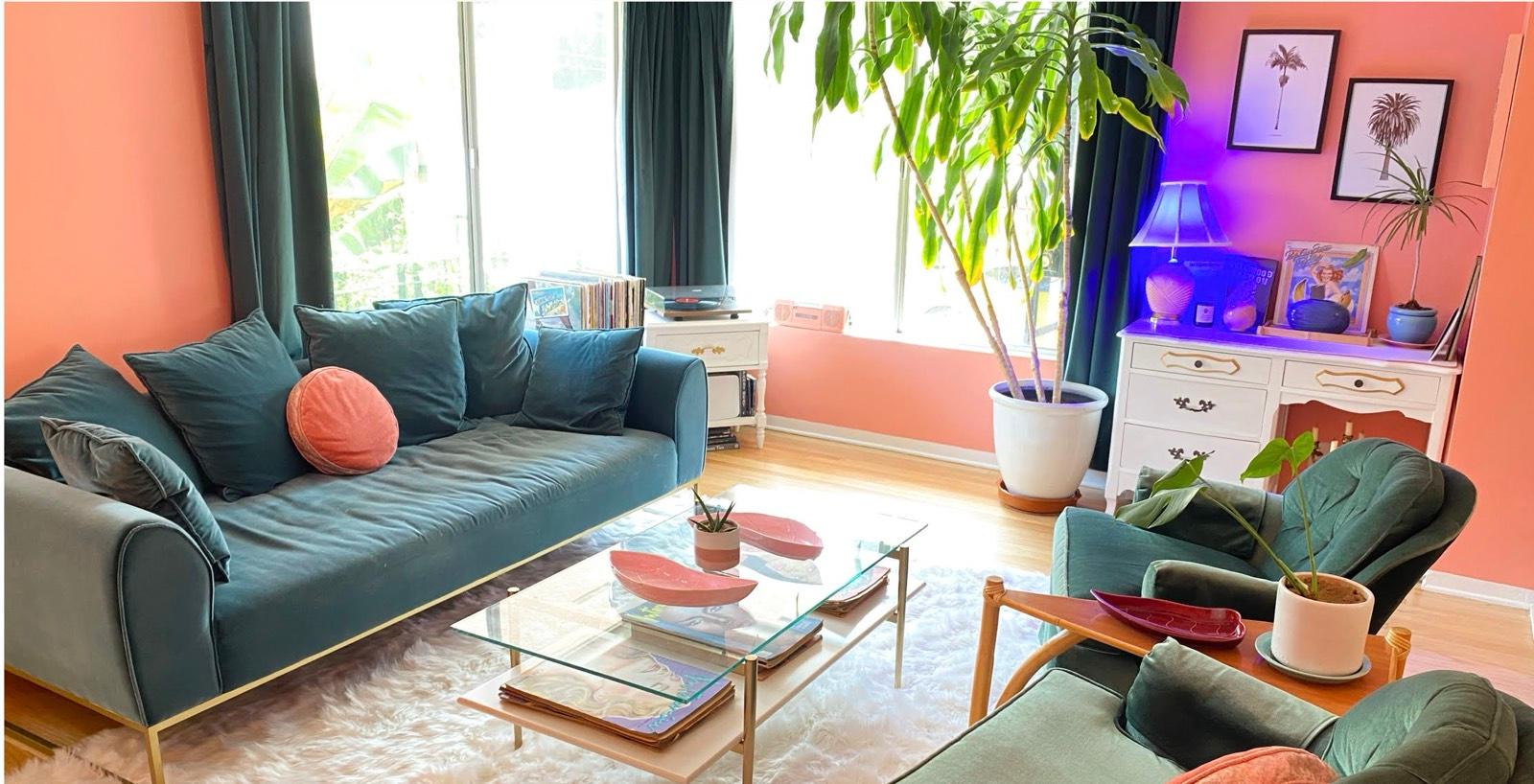 B's Orange garden home — photo 1