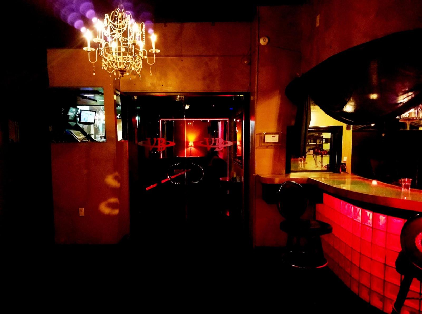 B Strip Club — photo 7
