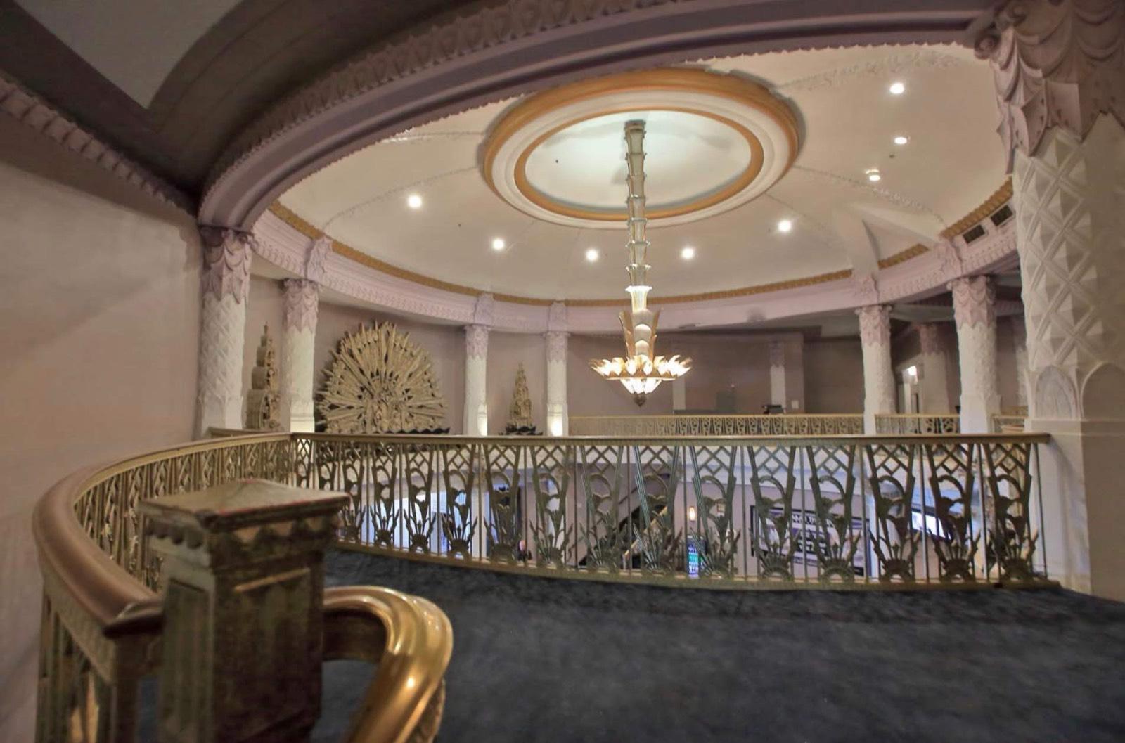 B Theater — photo 9