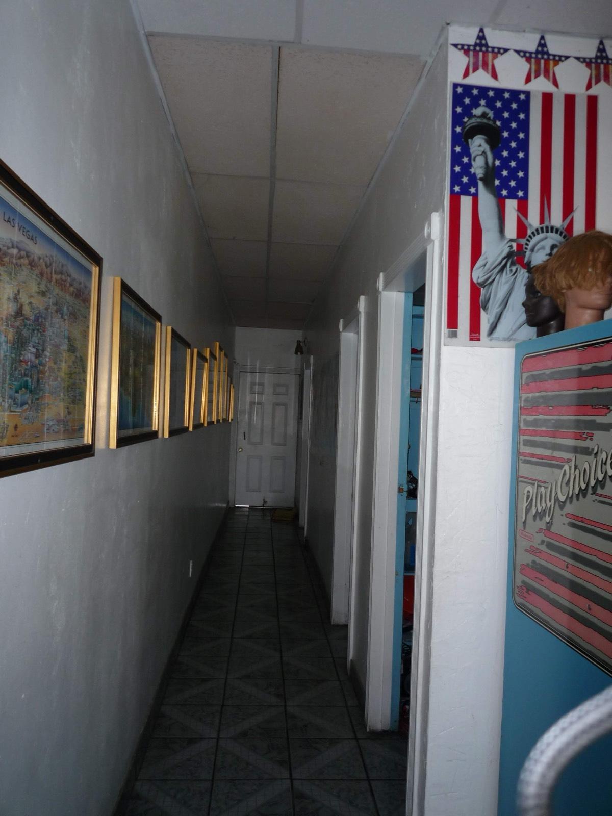 Barber Shop Winnetka — photo 3