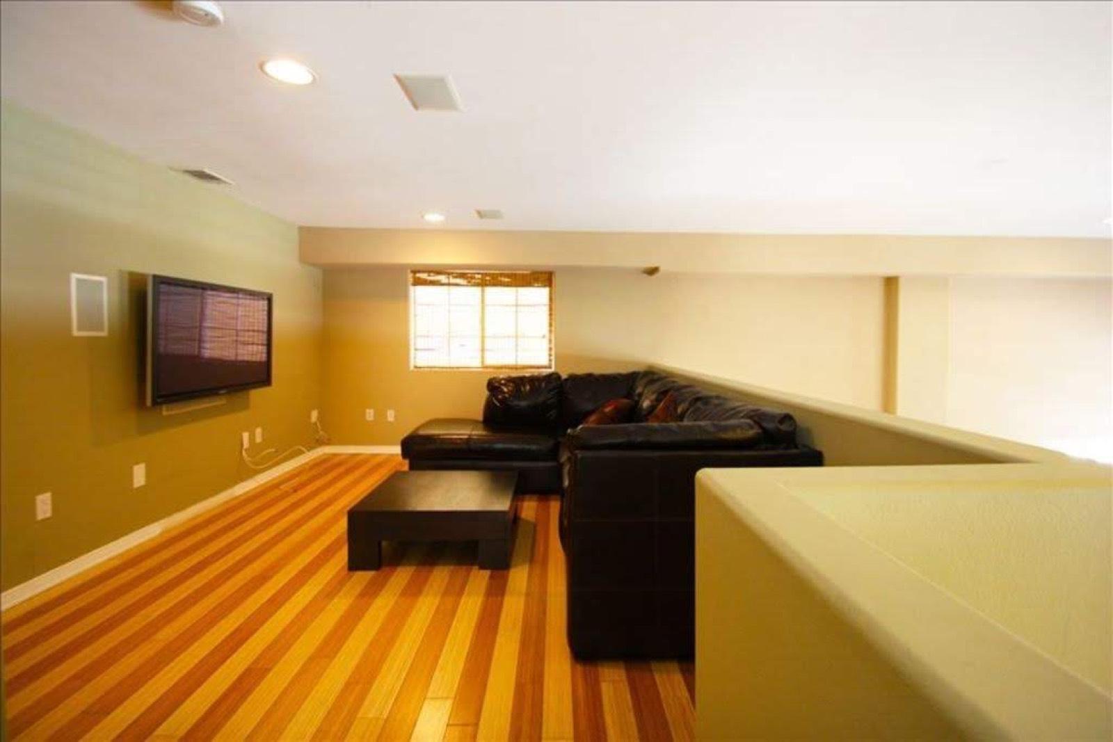 Beach house — photo 11