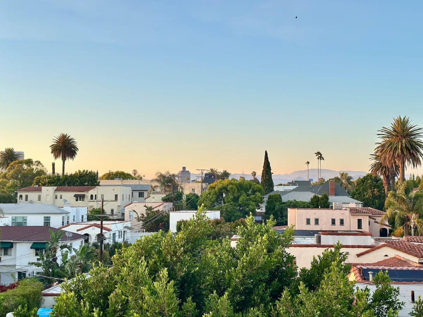 Beautiful beverly Home — photo 1