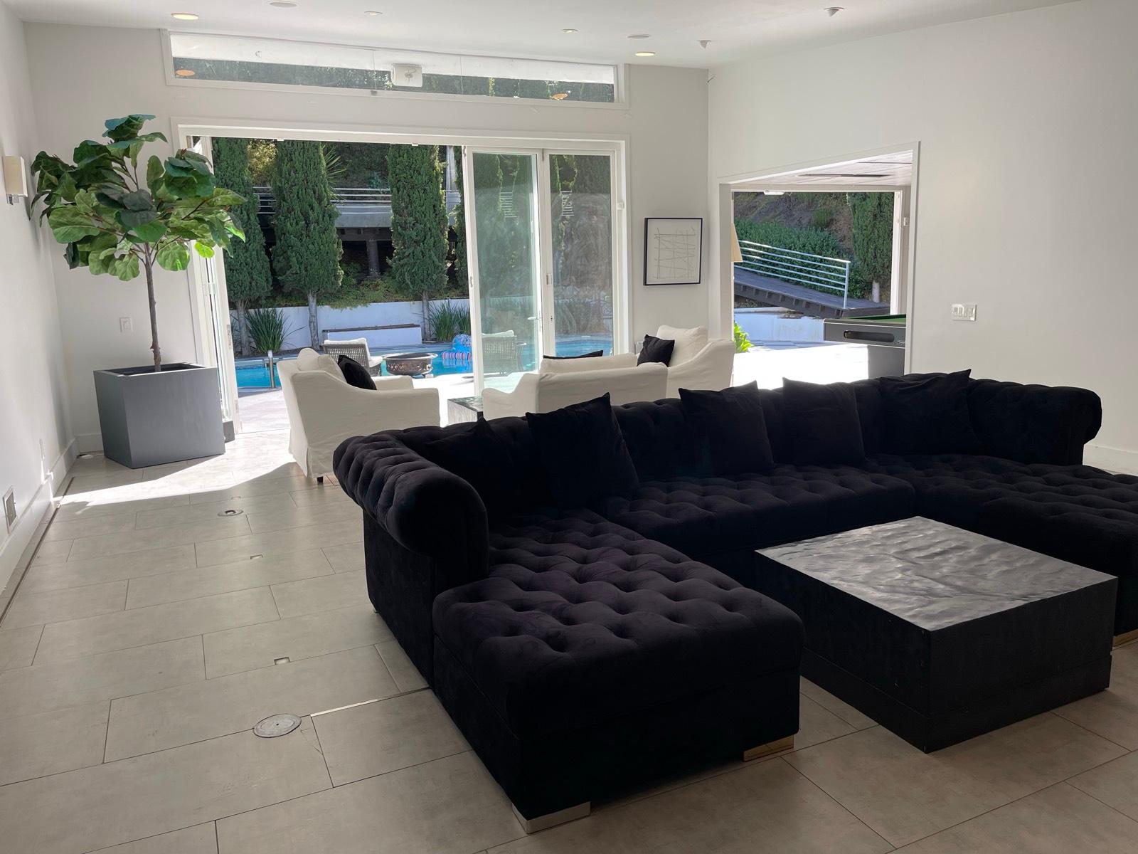 Bel Air Bachelor Pad — photo 5