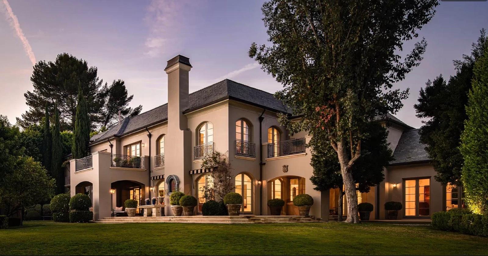 Bel Air Beautiful Estate — photo 1