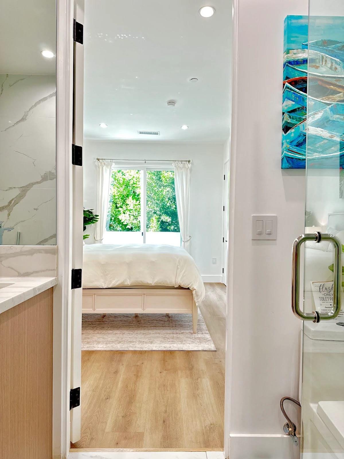 Bev hills townhome — photo 2