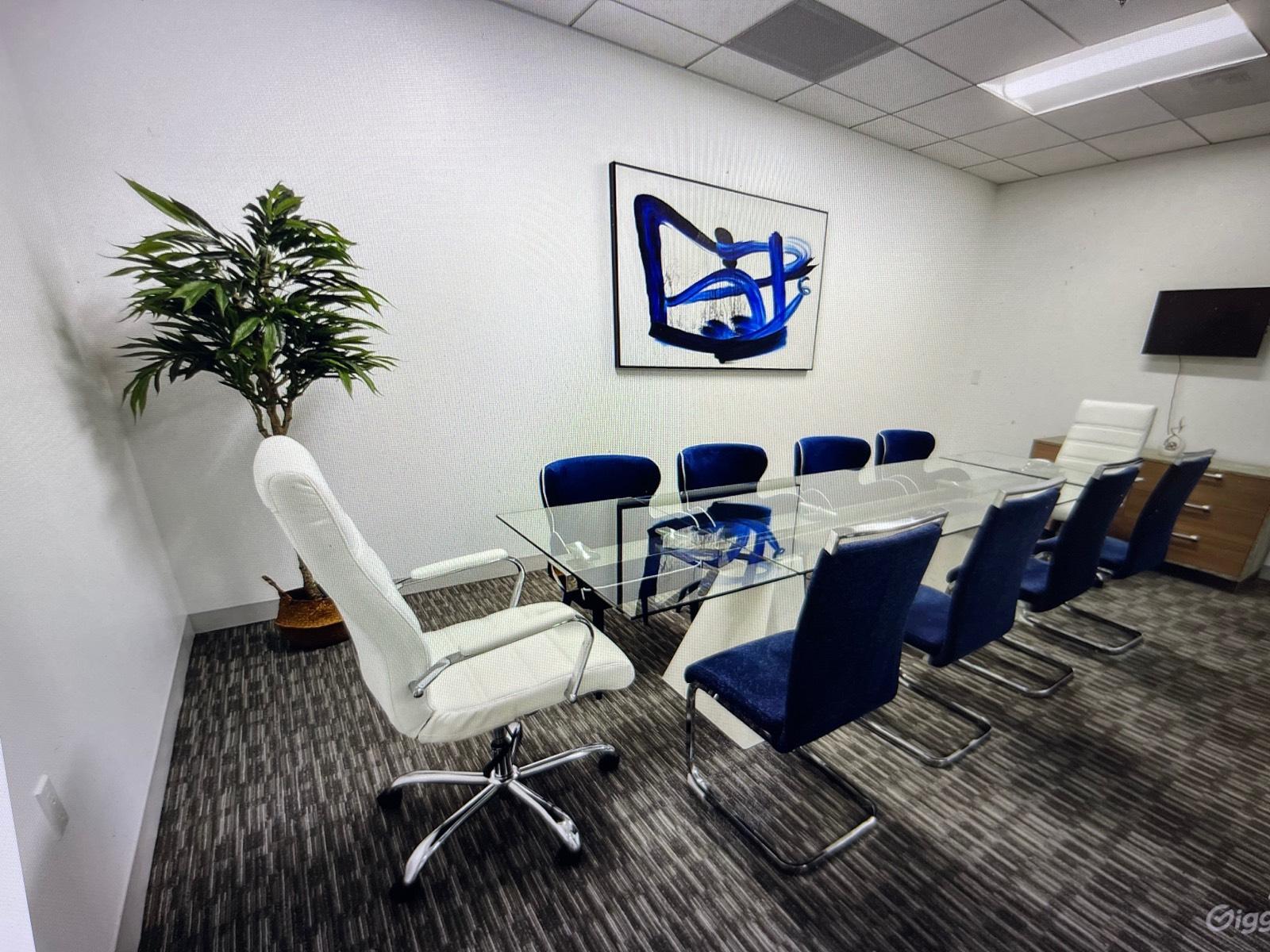 BEVERLY HILLS OFFICE STYLISH — photo 4