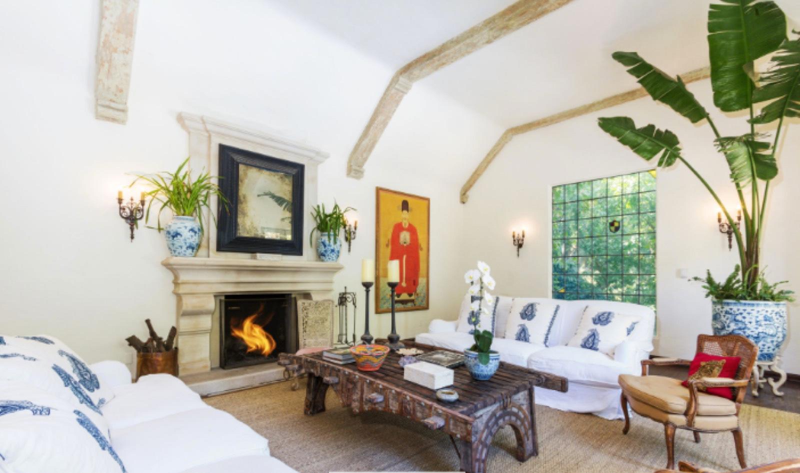 BH Spanish Mansion — photo 4