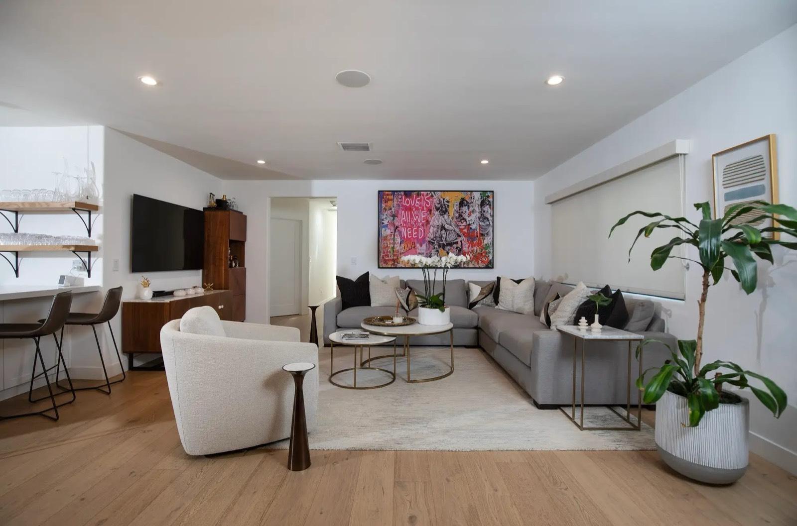 Boho chic marina abode — photo 3